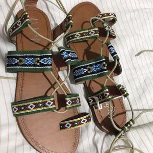 Native Print Laced Up Sandals